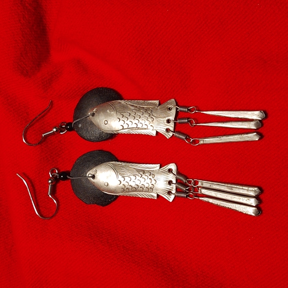 Source Unknown Jewelry - Women's Fish Earrings
